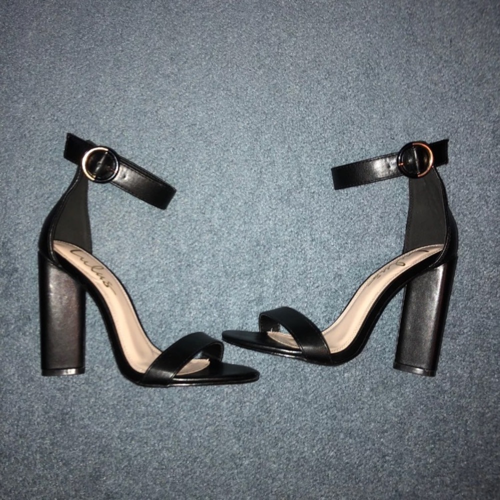 Lulus Black Heels
